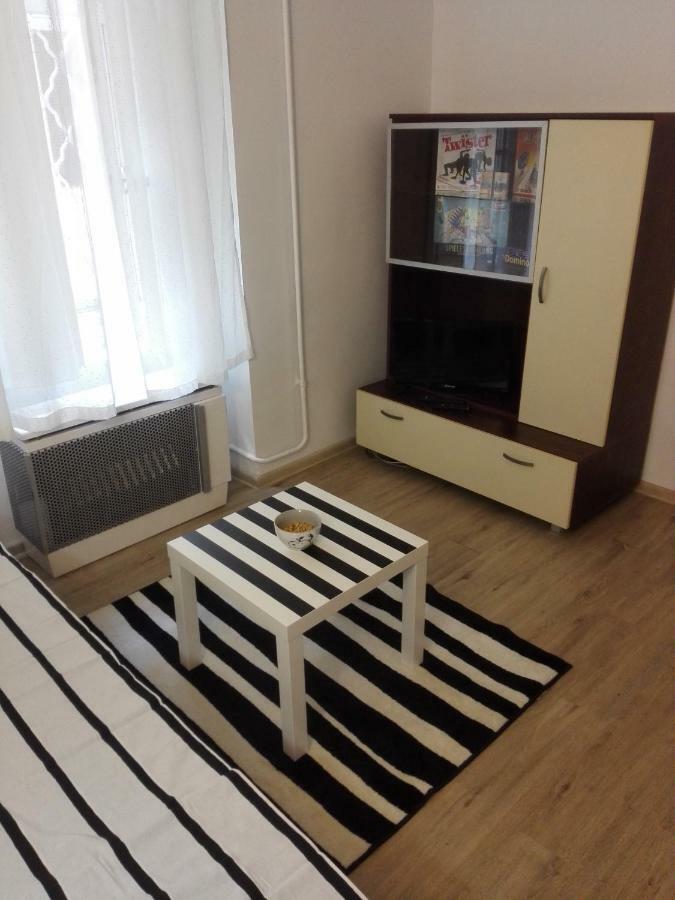 Minion & Snoopy Apartman Budapest Luaran gambar